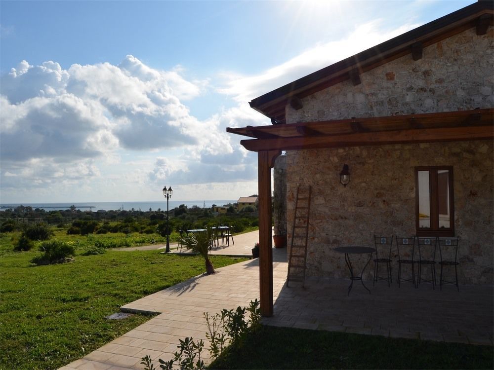 Portopalo Di Capo Passero B&B Al Tramonto Portopalo מראה חיצוני תמונה